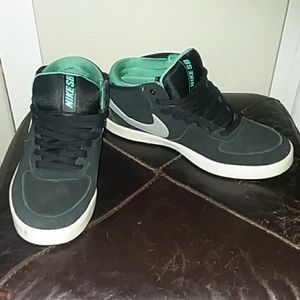 Nike SB Lunarlon mens size 9 Black Blue White